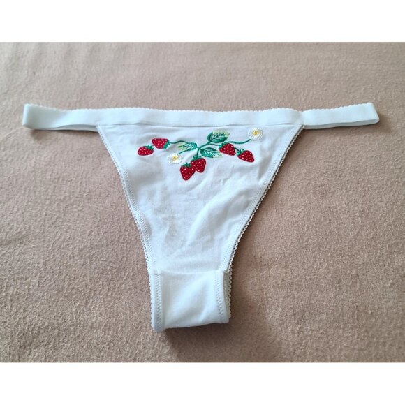 Anthropologie Embroidered Strawberry Thong Panty S White LyreBird CottonCloud - Picture 2 of 8